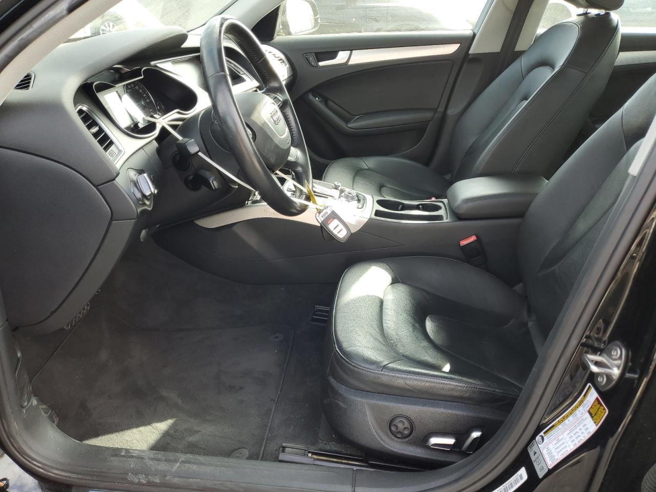 2014 Audi A4 Premium Plus VIN: WAUEFAFLXEN033770 Lot: 63069225
