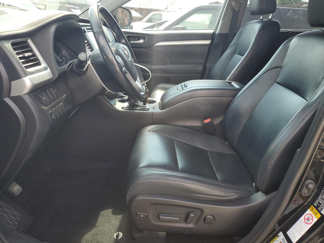 2019 Toyota Highlander Hybrid VIN: 5TDJGRFH7KS056289 Lot: 65374495