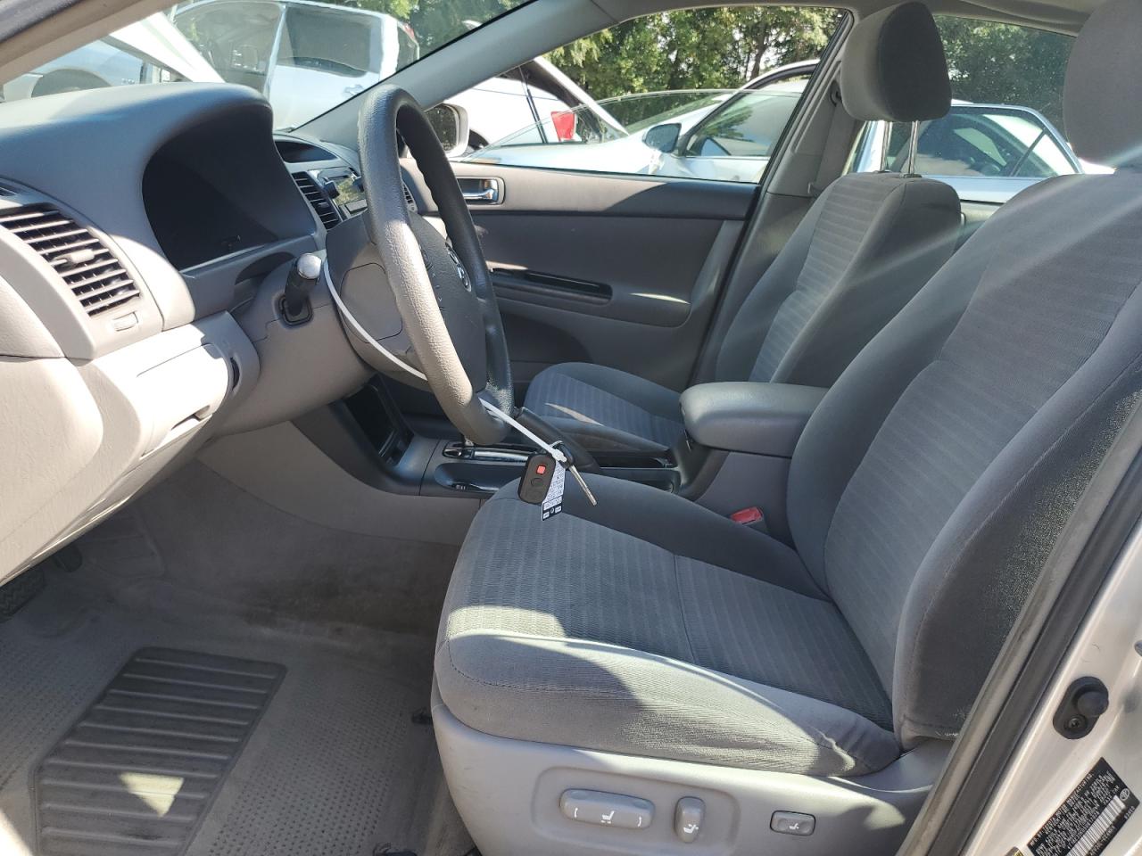 2005 Toyota Camry Le VIN: 4T1BE32K05U617078 Lot: 63046935