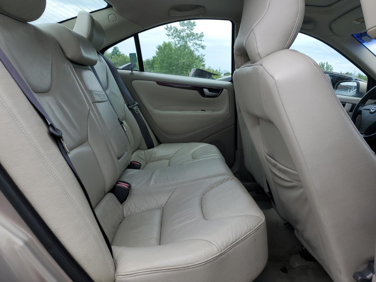 2004 Volvo S60 VIN: YV1RS61T142378474 Lot: 62813255