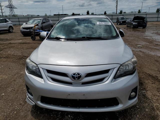  TOYOTA COROLLA 2013 Srebrny