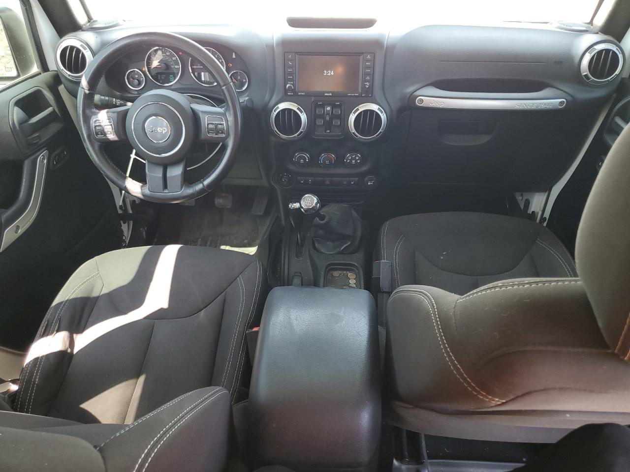 2015 Jeep Wrangler Unlimited Sahara VIN: 1C4BJWEG7FL537888 Lot: 66753915