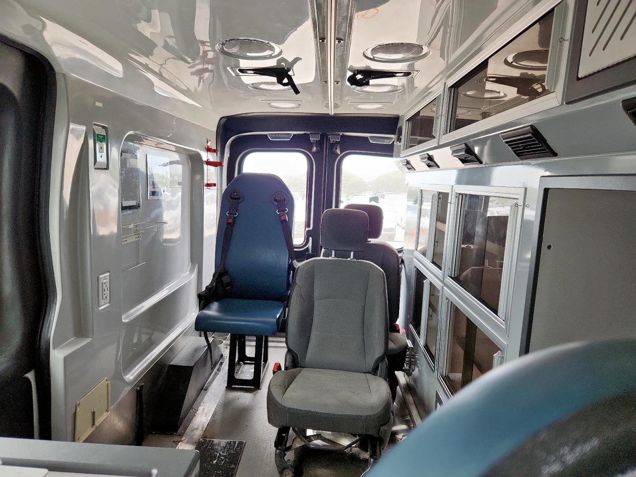 2018 Ford Transit T-250 VIN: 1FDYR2CM8JKA48334 Lot: 63776365