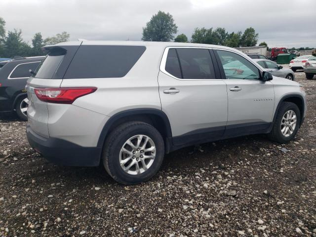  CHEVROLET TRAVERSE 2018 Серебристый