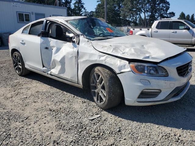  VOLVO S60 2017 Biały