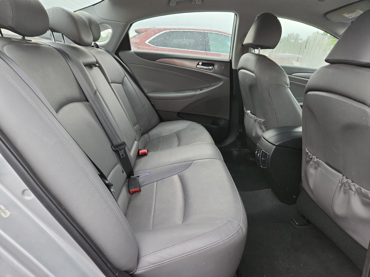 2013 Hyundai Sonata Hybrid VIN: KMHEC4A48DA084411 Lot: 64825565