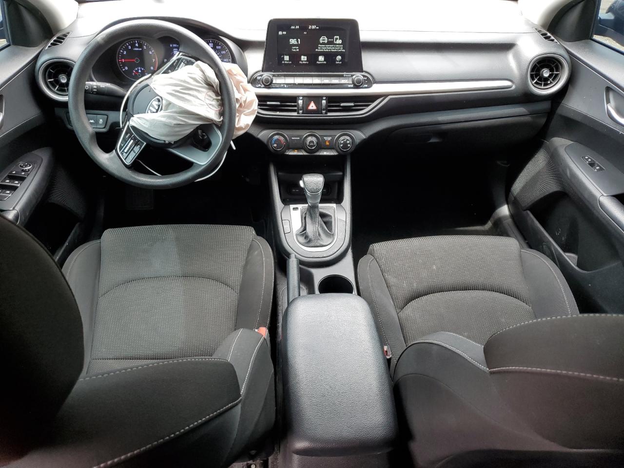 3KPF24AD6ME326668 2021 Kia Forte Fe