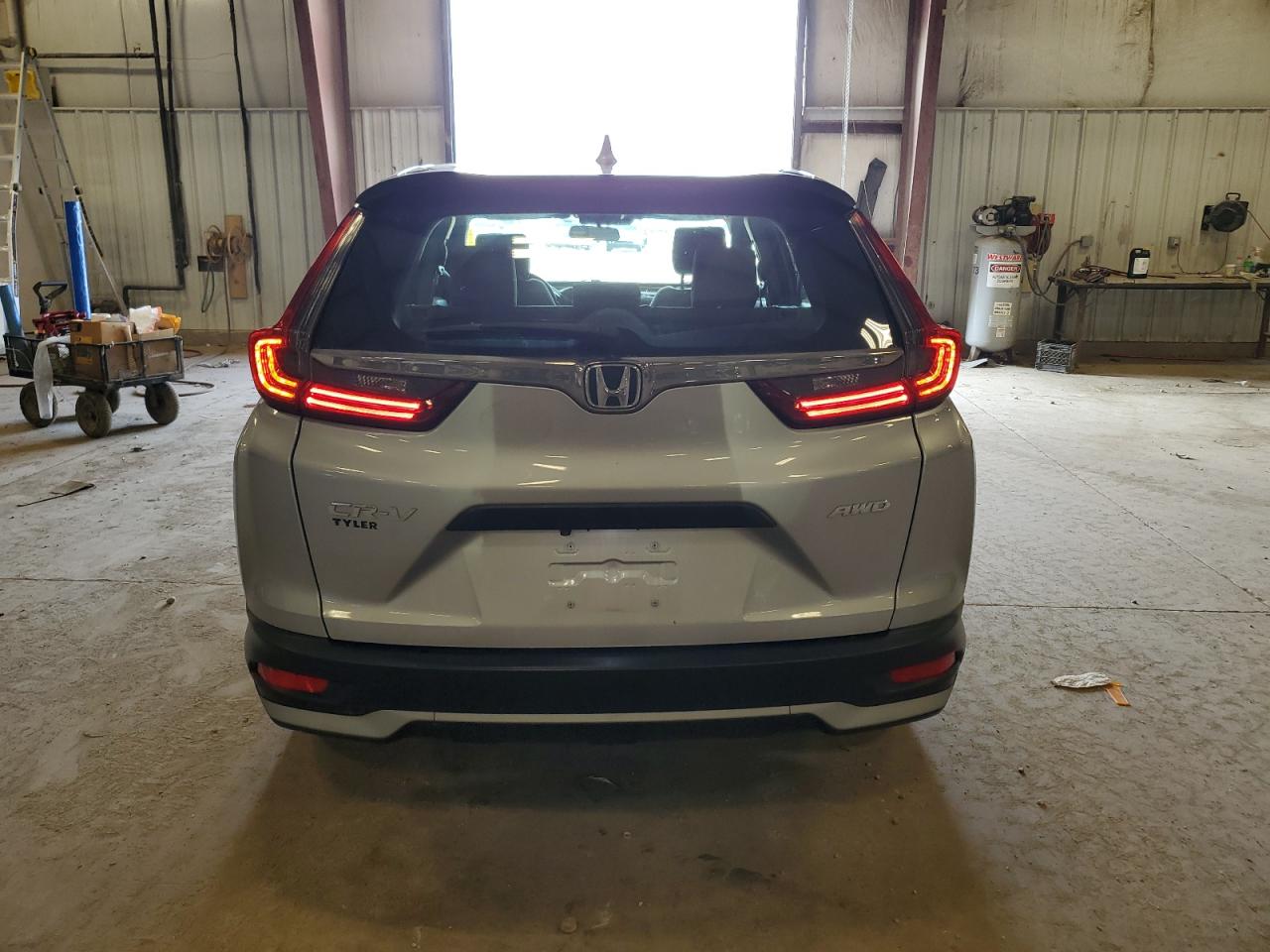 2020 Honda Cr-V Lx VIN: 5J6RW2H22LL022070 Lot: 64741175