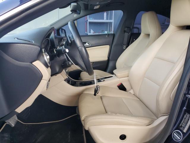  MERCEDES-BENZ CLA-CLASS 2019 Granatowy