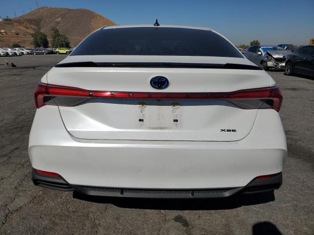  TOYOTA AVALON 2022 White