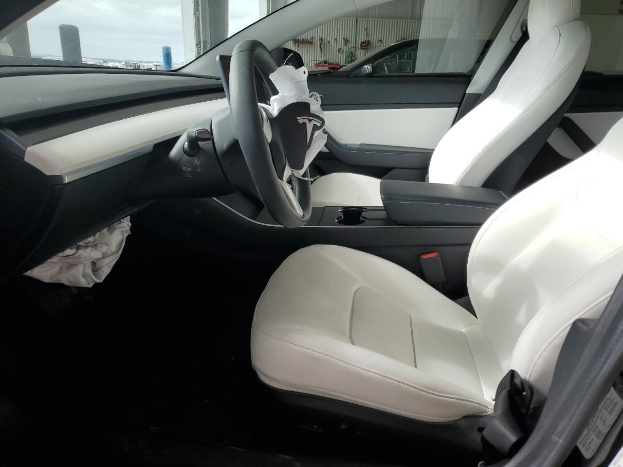 2020 Tesla Model 3 VIN: 5YJ3E1EB8LF638968 Lot: 65215395