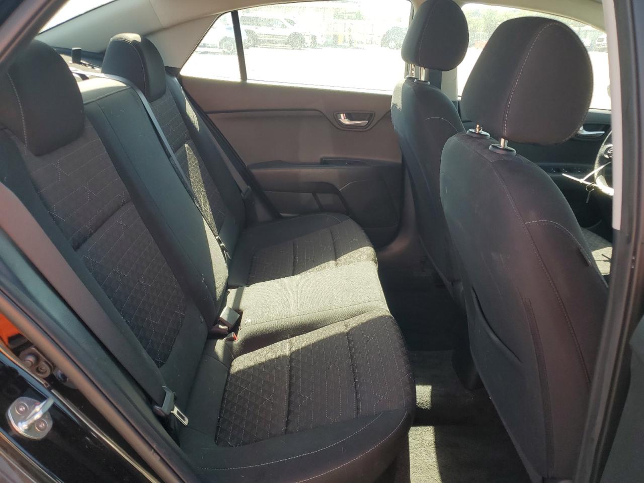 2020 Kia Rio Lx VIN: 3KPA24AD9LE338001 Lot: 64100535