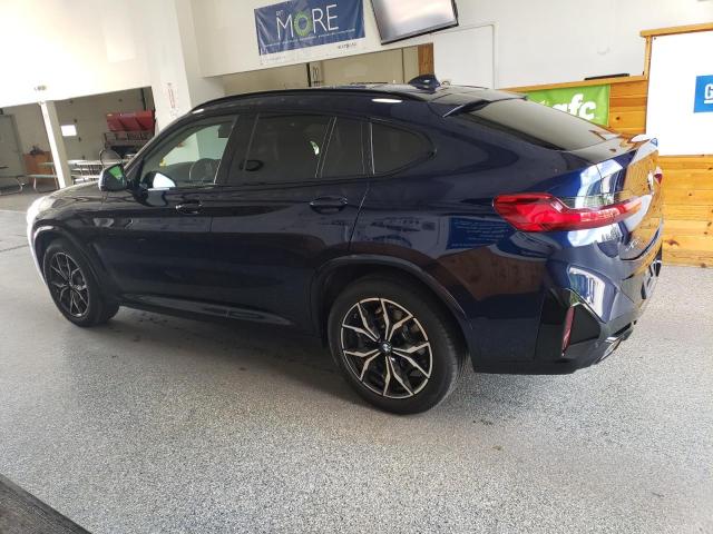  BMW X4 2024 Granatowy