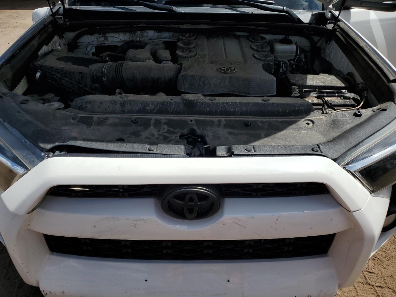 2014 Toyota 4Runner Sr5 VIN: JTEBU5JR8E5197206 Lot: 64292935
