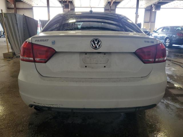  VOLKSWAGEN PASSAT 2015 White