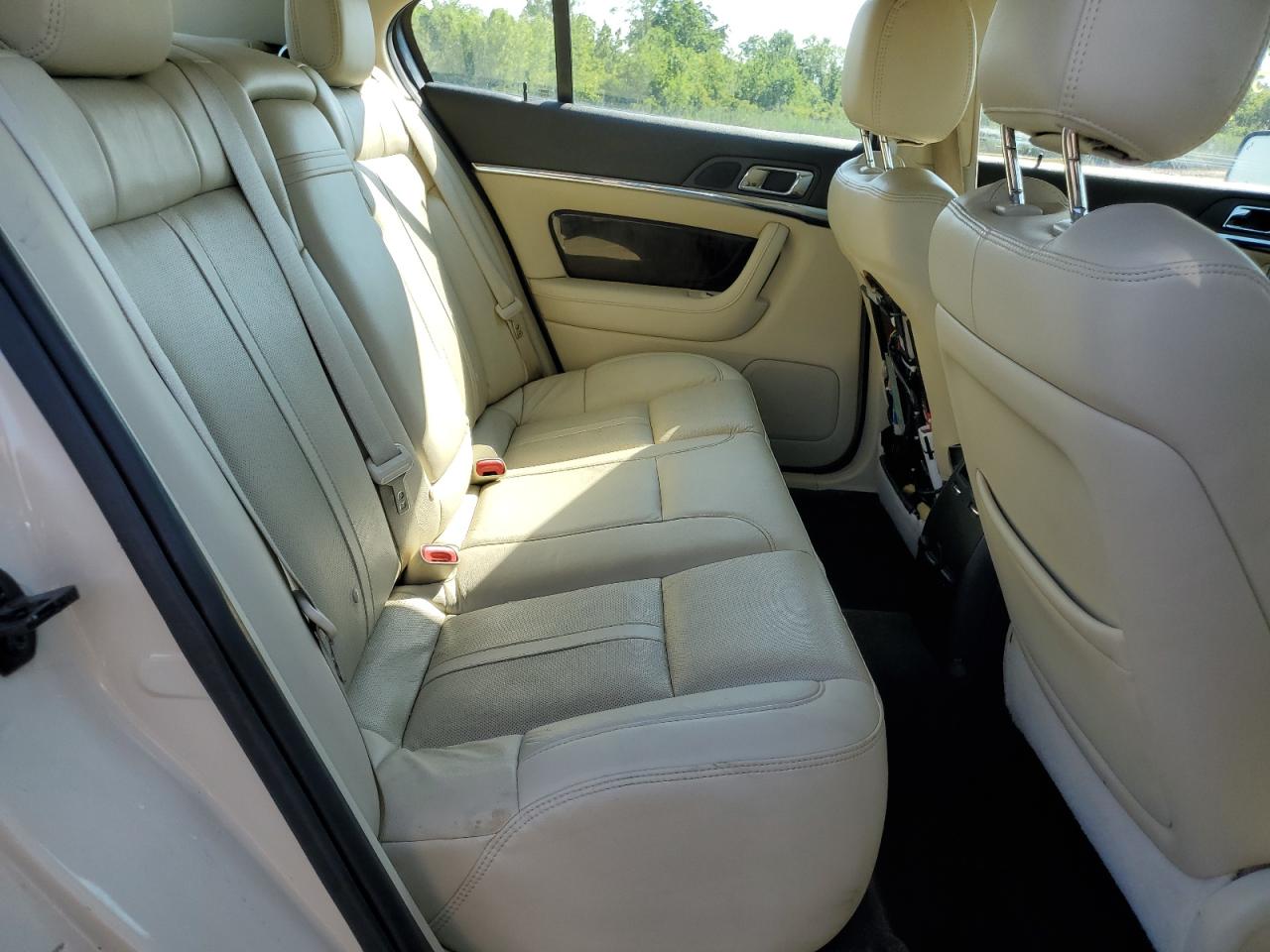 2015 Lincoln Mks VIN: 1LNHL9DK4FG607945 Lot: 59343945