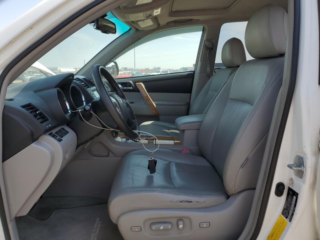 2009 Toyota Highlander Hybrid Limited VIN: JTEEW44AX92026018 Lot: 65544815