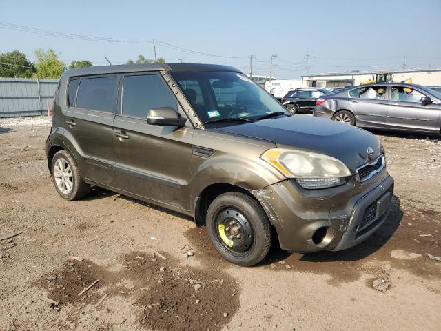  KIA SOUL 2012 Зеленый
