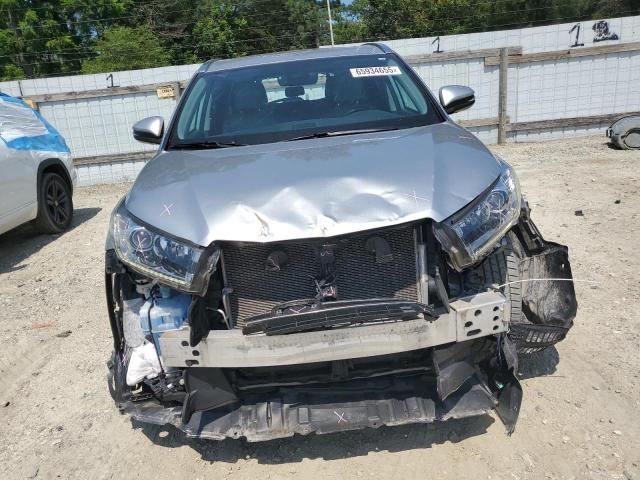  TOYOTA HIGHLANDER 2018 Silver