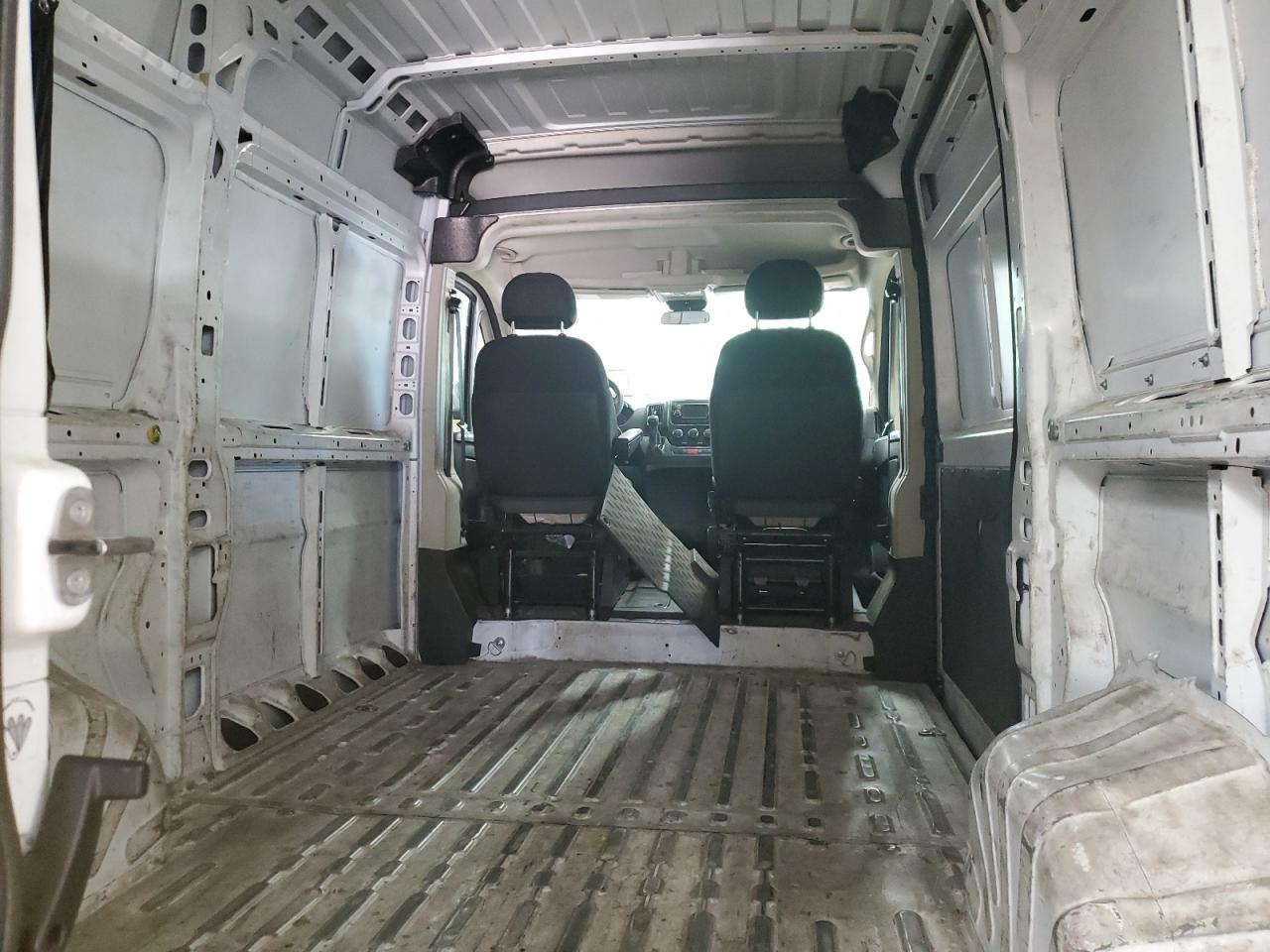 2020 Ram Promaster 1500 1500 High VIN: 3C6TRVBG5LE111527 Lot: 64372855