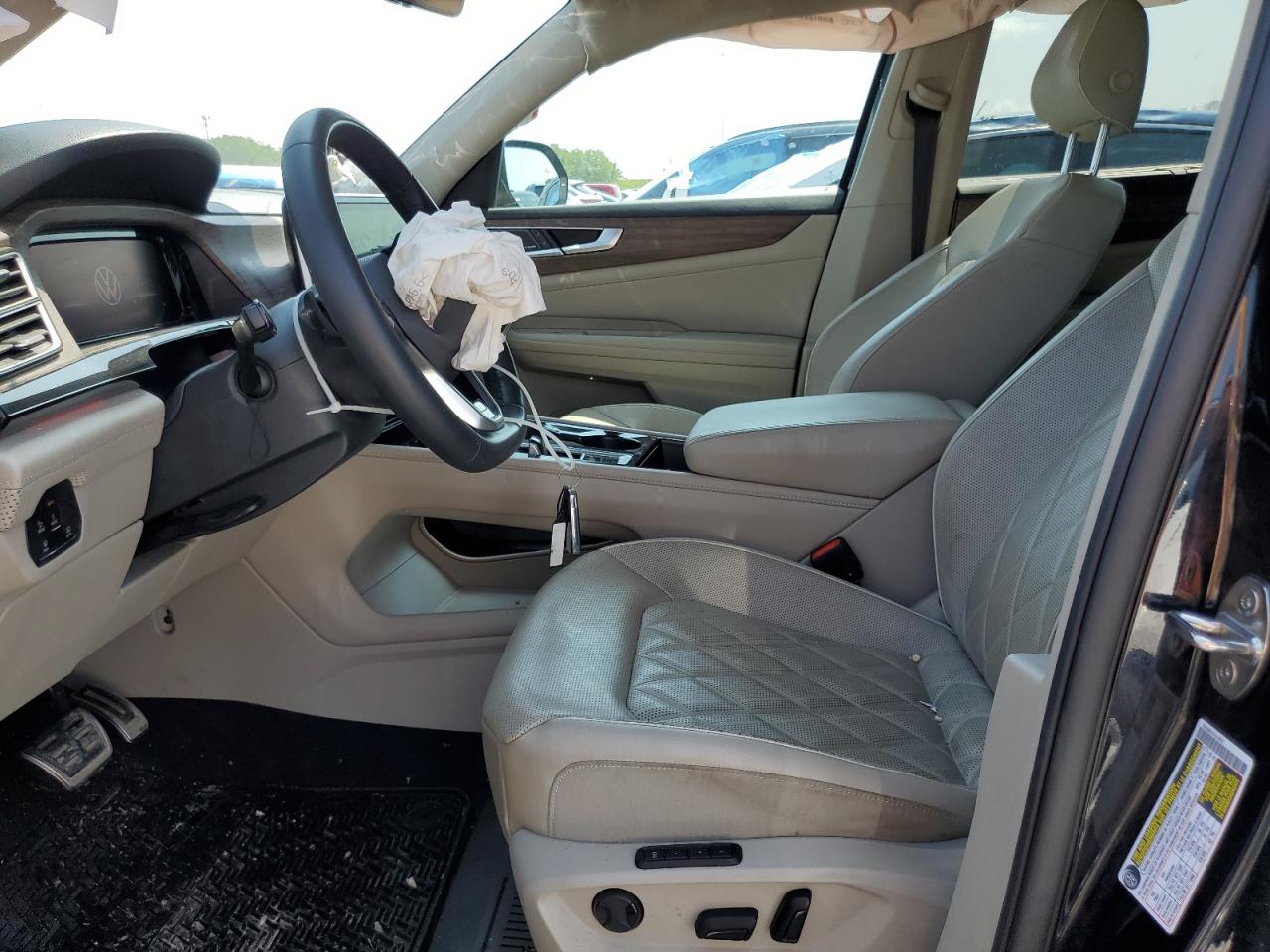 1V2FR2CA3RC568639 2024 Volkswagen Atlas Sel Premium R-Line