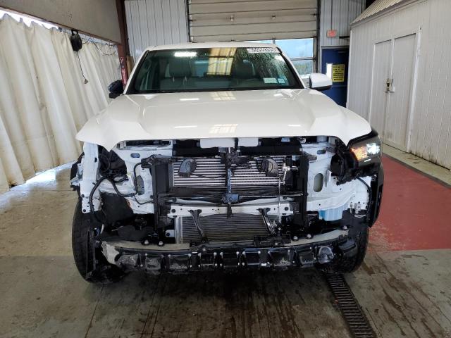  TOYOTA TACOMA 2024 White