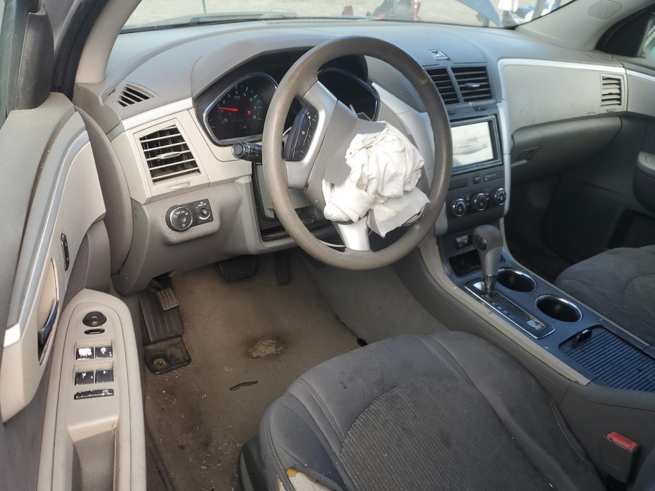 2011 Chevrolet Traverse Ls VIN: 1GNKREEDXBJ100831 Lot: 64268165