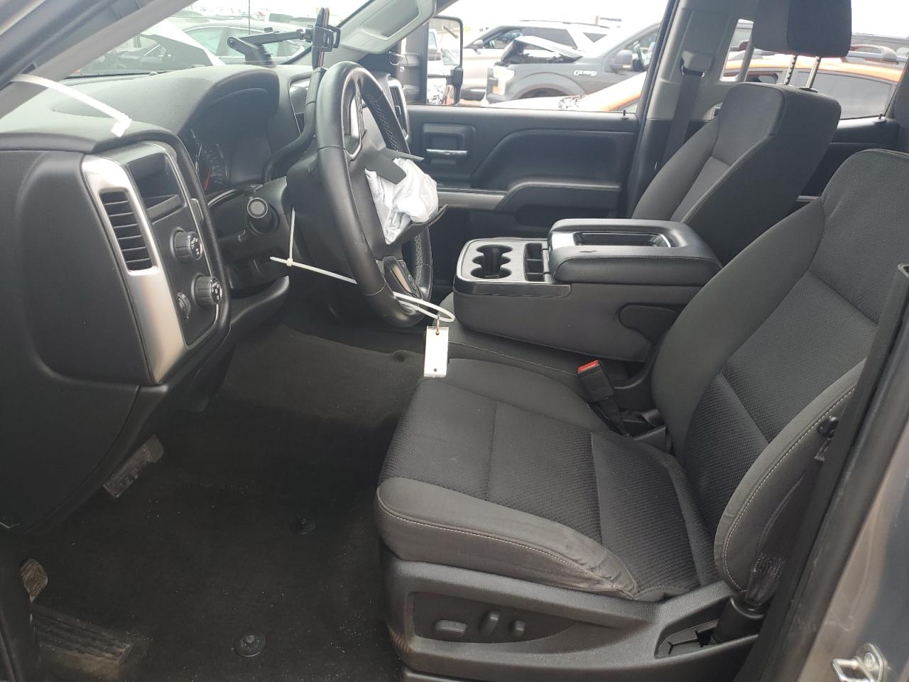 2017 Chevrolet Silverado K1500 Lt VIN: 1GCVKREC5HZ215243 Lot: 65722485