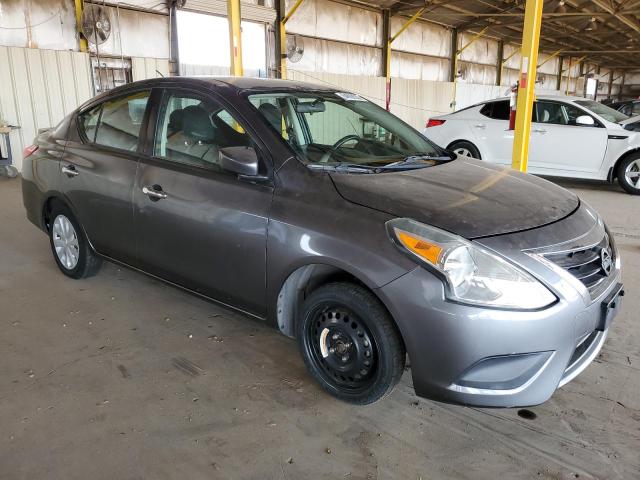  NISSAN VERSA 2018 Szary