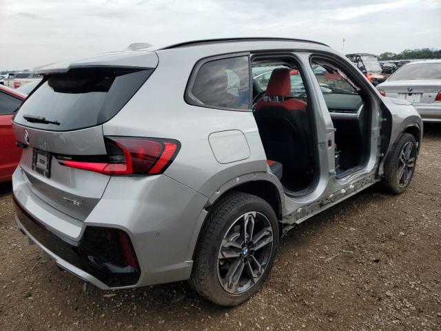  BMW X1 2023 Srebrny
