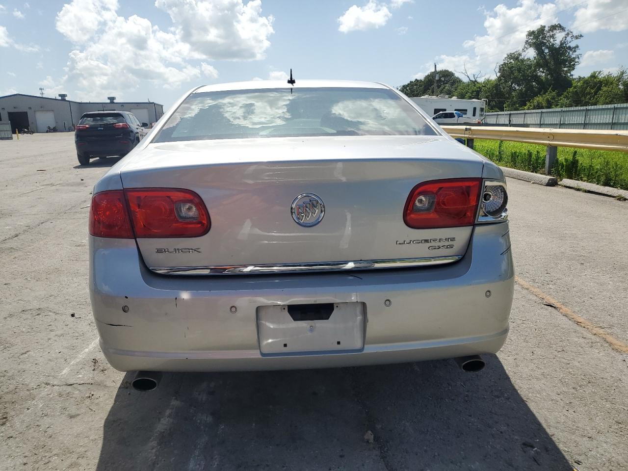 2008 Buick Lucerne Cxs VIN: 1G4HE57Y18U148655 Lot: 64305695