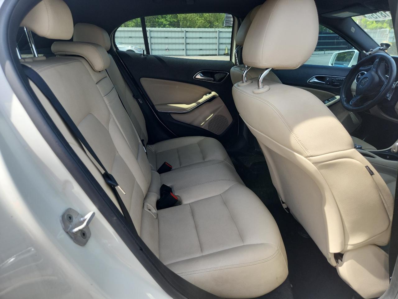 wdctg4ebxhj326642 WDCTG4EBXHJ326642 2017 Mercedes-Benz Gla 250