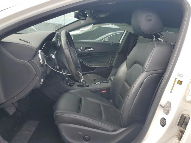  MERCEDES-BENZ GLA-CLASS 2019 White