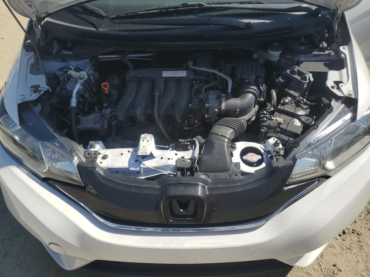 2015 Honda Fit Lx VIN: 3HGGK5G59FM738930 Lot: 65272435