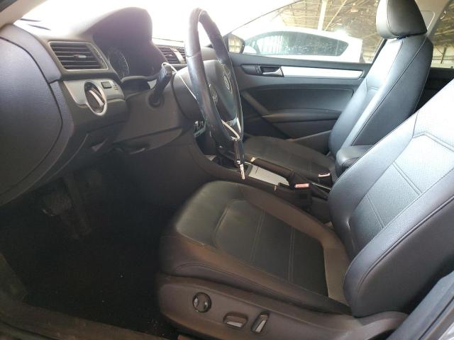  VOLKSWAGEN PASSAT 2012 Серый