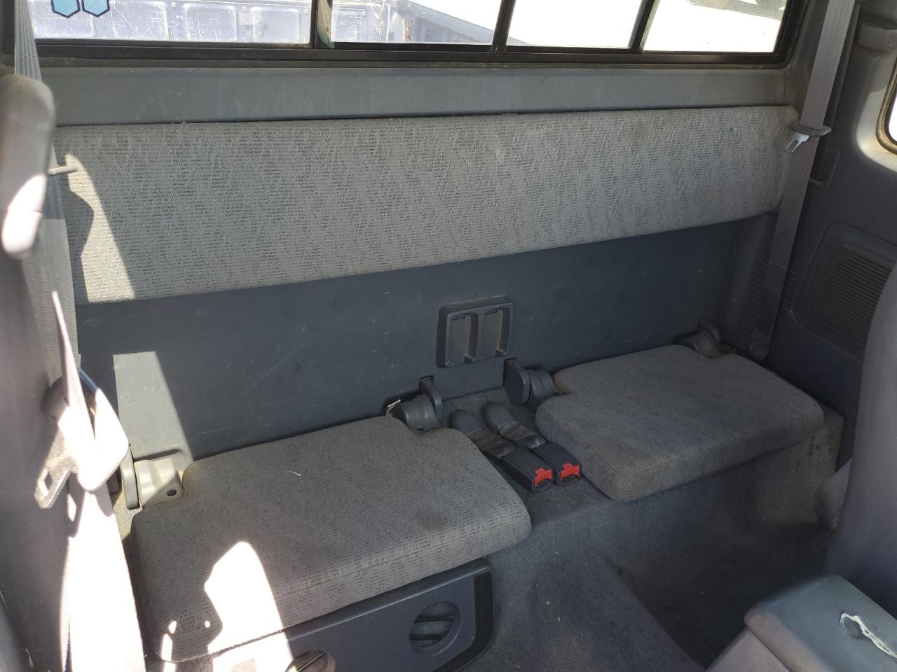 1999 Toyota Tacoma Xtracab VIN: 4TAVL52N9XZ432302 Lot: 63055725