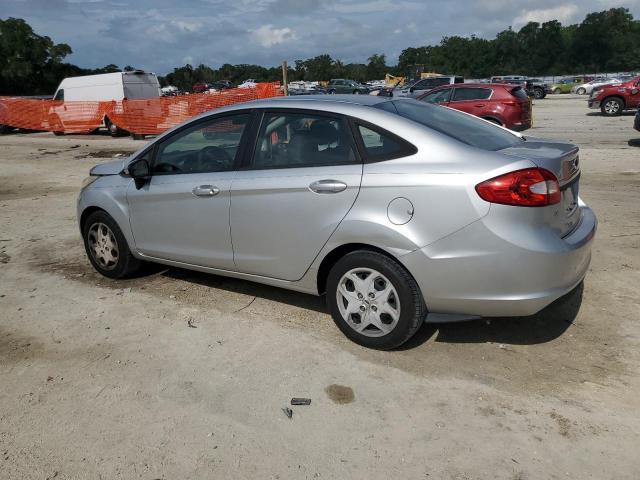 FORD FIESTA 2013 Серебристый