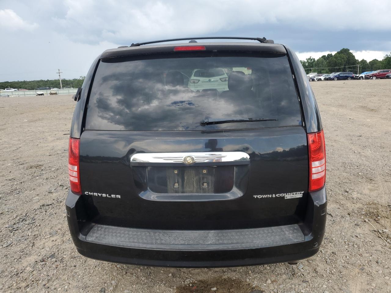 2010 Chrysler Town & Country Touring VIN: 2A4RR5D10AR491250 Lot: 64811215