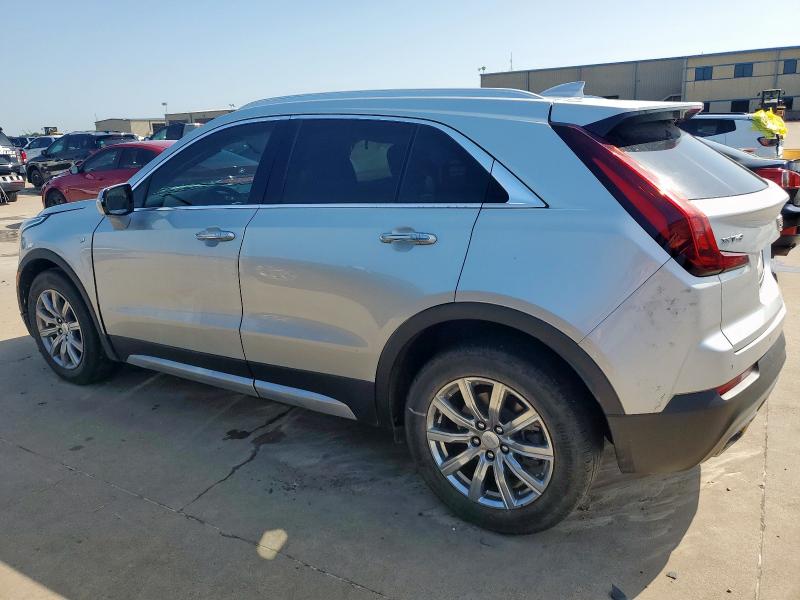  CADILLAC XT4 2021 Серебристый