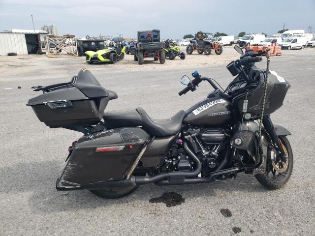  HARLEY-DAVIDSON FL 2020 Черный