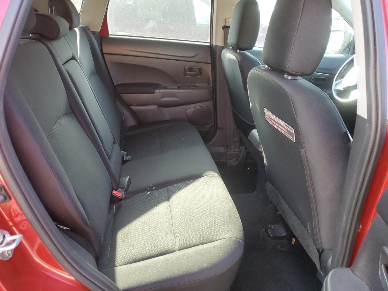 2015 Mitsubishi Outlander Sport Es VIN: 4A4AR3AWXFE052710 Lot: 64373815