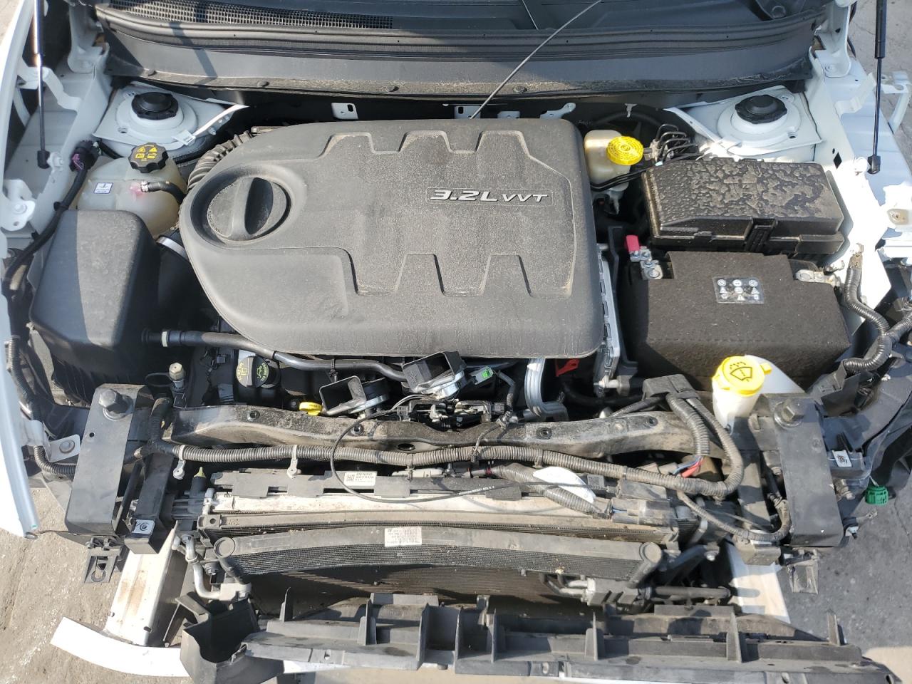 2014 Jeep Cherokee Latitude VIN: 1C4PJMCS0EW243554 Lot: 66153805