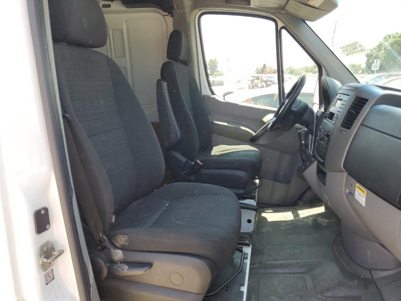 2016 Mercedes-Benz Sprinter 2500 VIN: WD3PE7DD5GP261318 Lot: 62990085