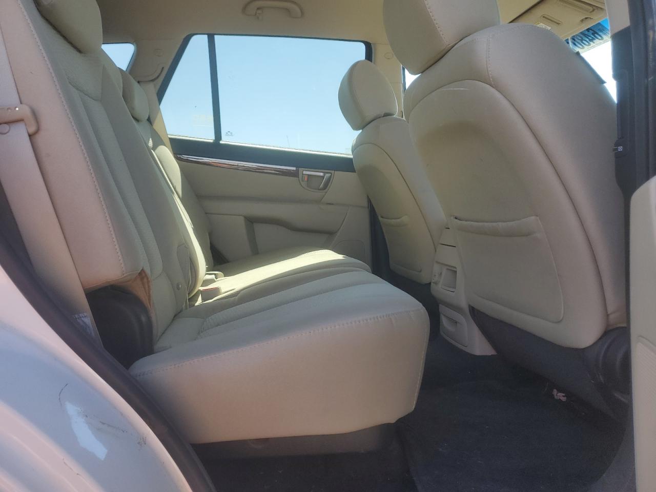 2008 Hyundai Santa Fe Gls VIN: 5NMSG13D68H172201 Lot: 64801215