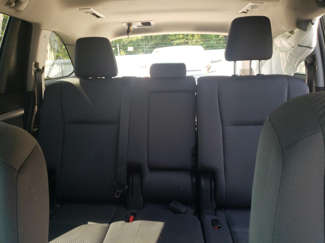 2019 Toyota Highlander Le VIN: 5TDBZRFH0KS722102 Lot: 66678935