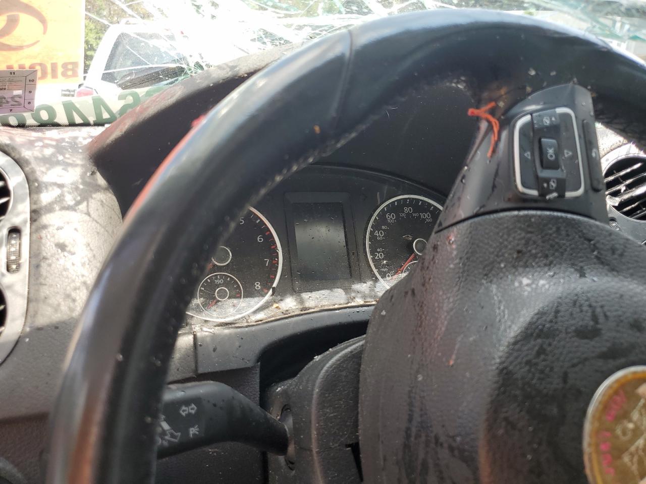 2017 Volkswagen Tiguan S VIN: WVGBV7AX4HK043251 Lot: 66448845