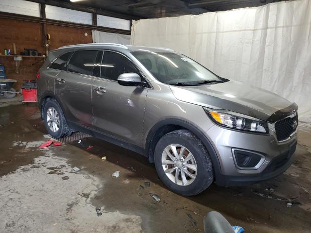  KIA SORENTO 2016 Серый