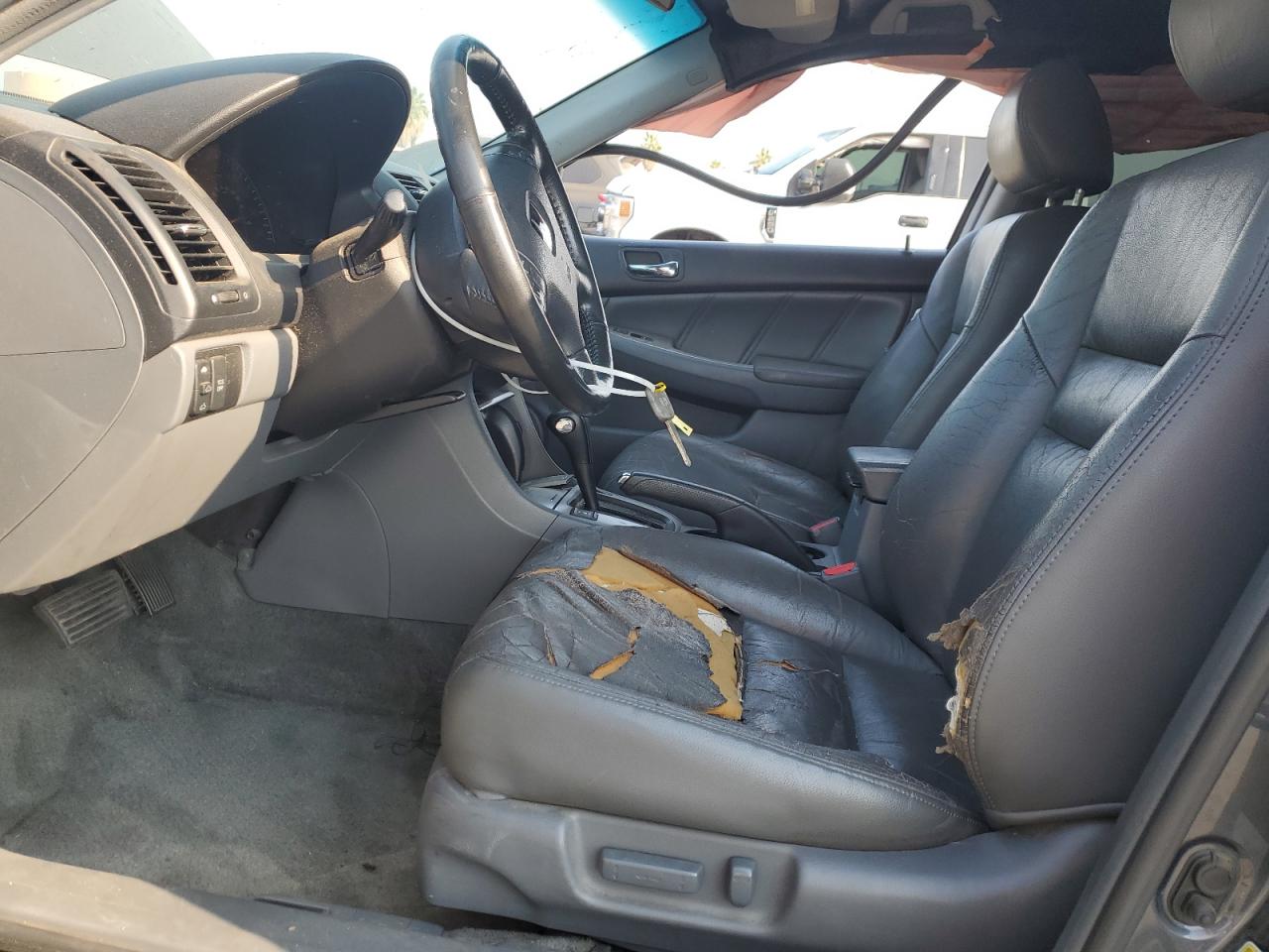 2005 Honda Accord Ex VIN: 1HGCM66515A004276 Lot: 64141205