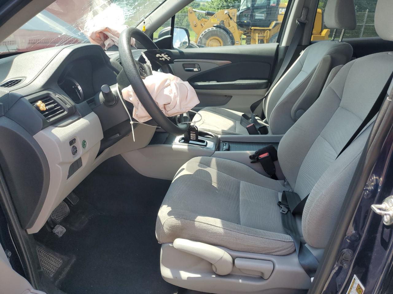 2017 Honda Pilot Lx VIN: 5FNYF6H10HB049620 Lot: 64684525