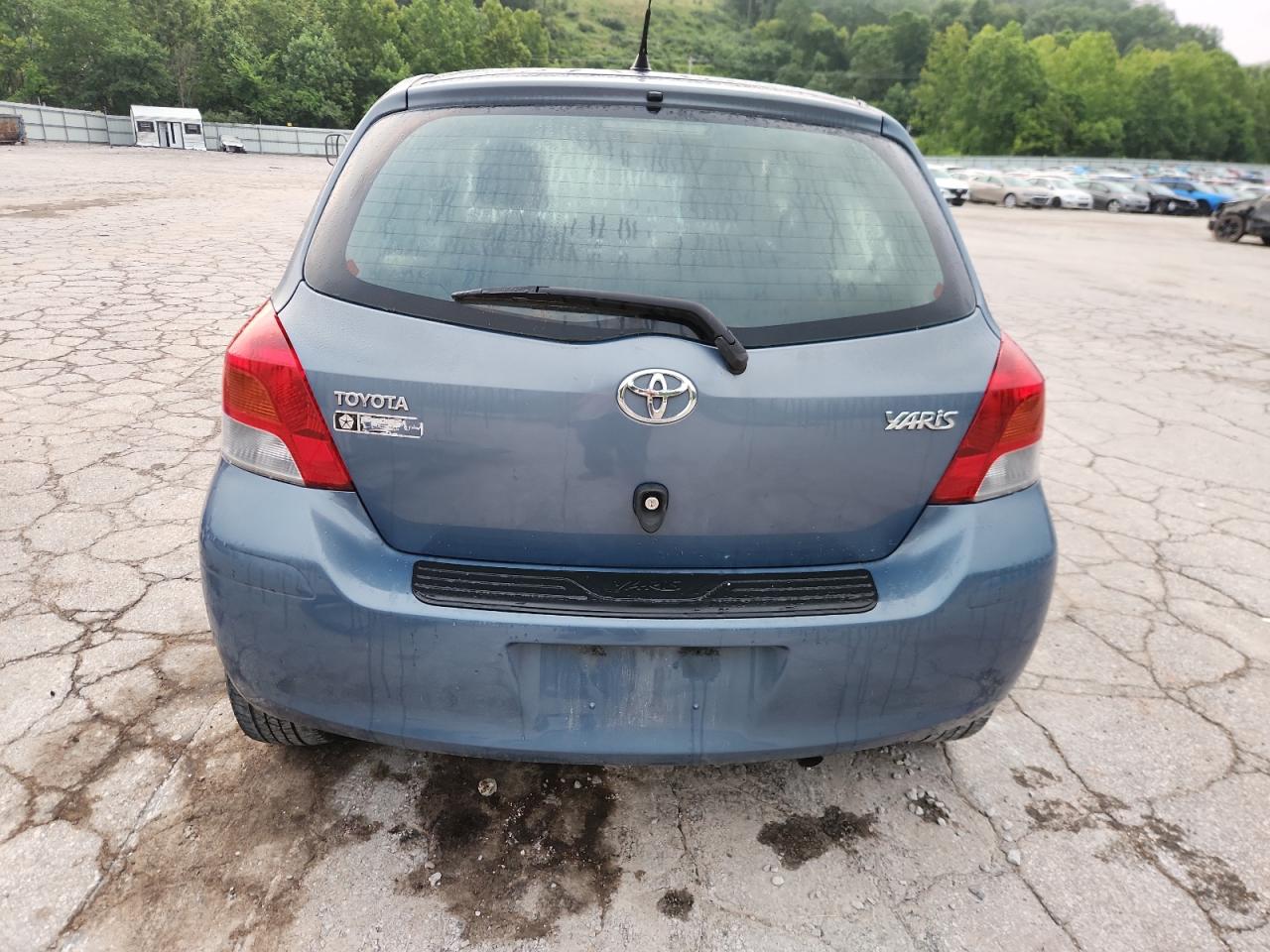 2011 Toyota Yaris VIN: JTDKT4K34B5325870 Lot: 63830375